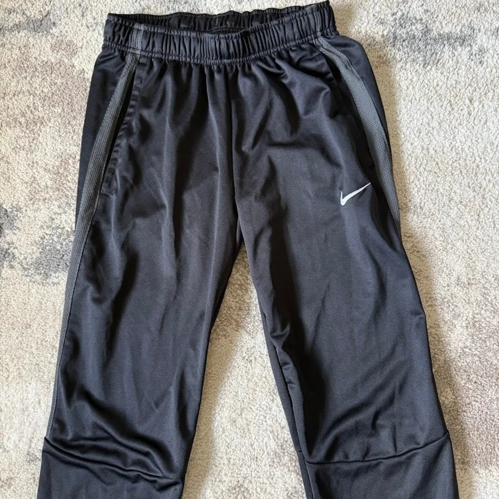 Nike Women's XS Epic Training Pants Black Gray Mesh Stripe Ankle Zips 836120-020